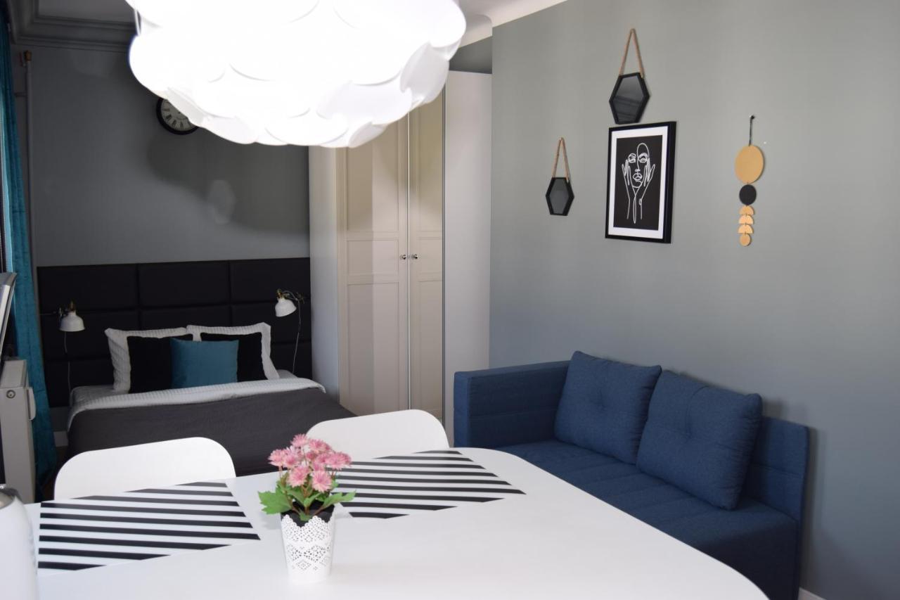 Be My Guest - Hoza Studio - Pkin Super Centrum Metro Wi-Fi Breakfast Warsaw Exterior photo